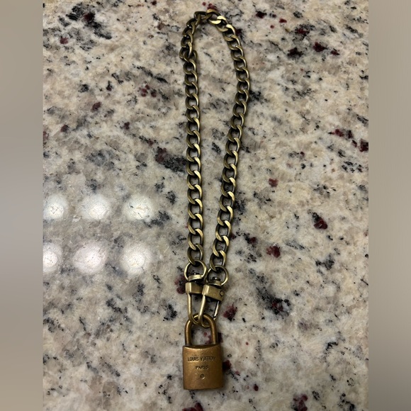 Authentic LV Lock #212 with NO KEY and Unbranded 16” chain - Picture 2 of 5
